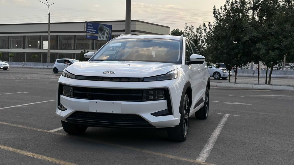 JAC JS6 1kunda 0 prabeg 3 yil kafolat