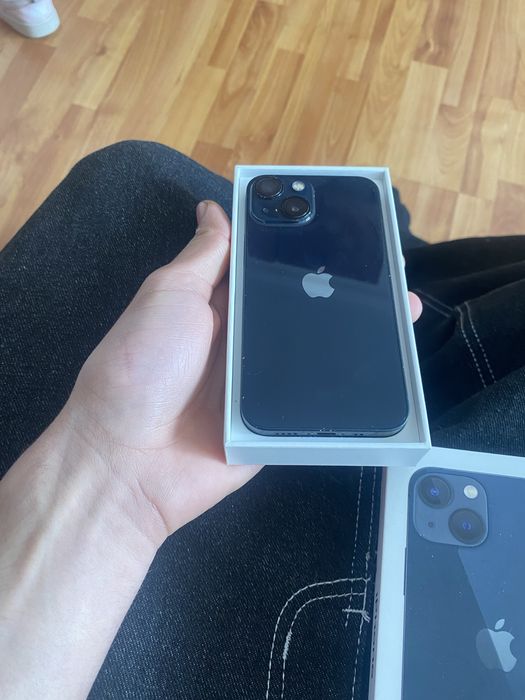 Apple Iphone  13 mini