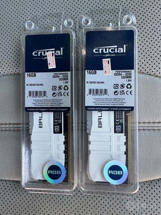 (Энг Арзони) Crucial Ballistix White 16GB DDR4-3200 CL16