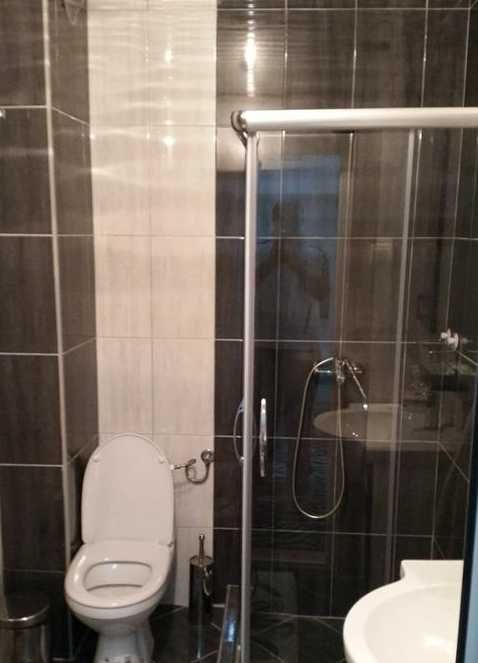 Дава се под наем Двустаен апартамент в Пловдив, Христо Смирненски - 65 кв.м за 214.2 € - Снимка #3