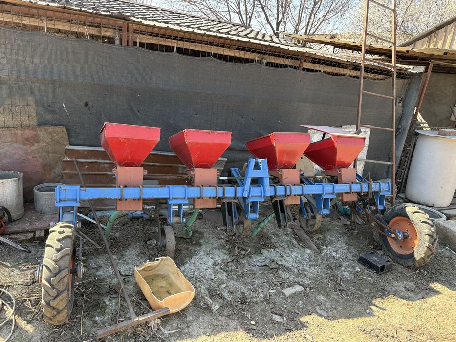 Vand semanatoare monosem 4 randuri