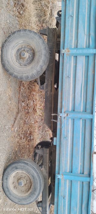 Т28 сотилади холати идеял даражада юрибтурган трактор статор аккумулят