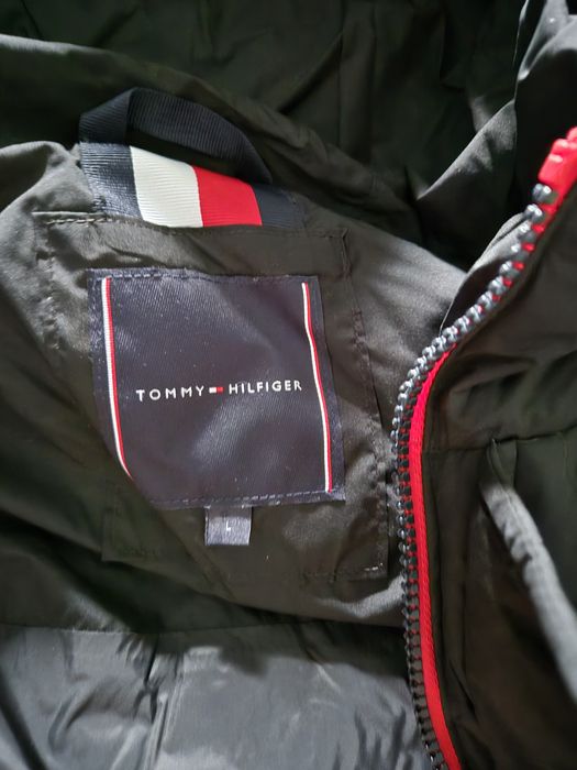 Greacă Tommy Hilfiger