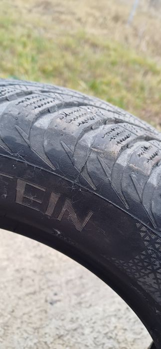 Anvelope iarna 185/65/R15 Vredestein  și  Powertrac