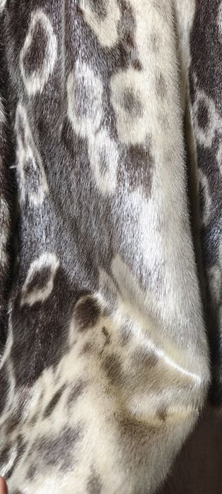 Vând blană naturală veritabilă, mărimea M-L