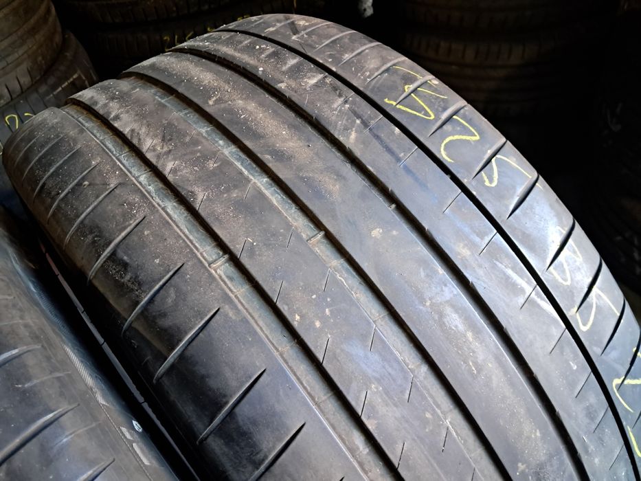 Anvelope second vara 325 35 ZR23 Michelin