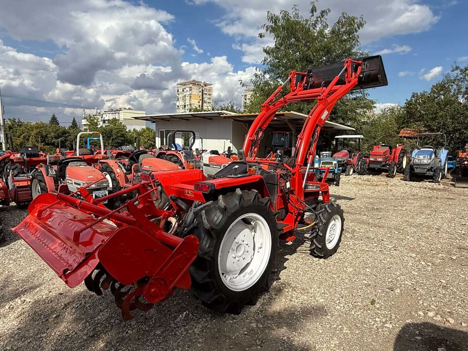 Челен товарач YANMAR FX32 4x4
