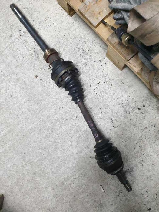 Привод Toyota Estima R30