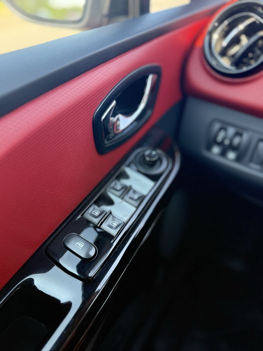 Renault Clio IV 1.2 / 75 hp