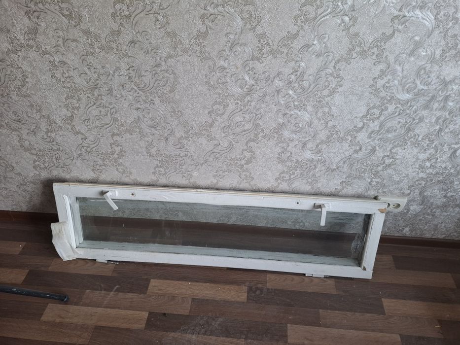 Отдаю бесплатно окна и дверь