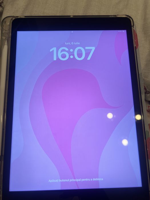 iPad 9 si Apple pencil