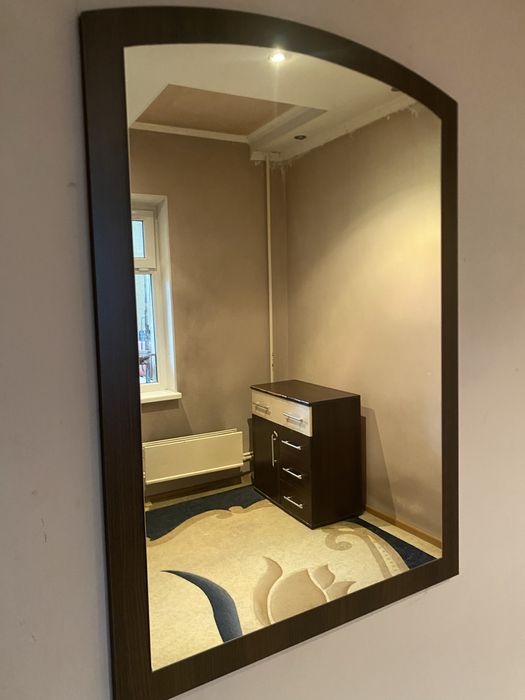 Стенка, стол стулья