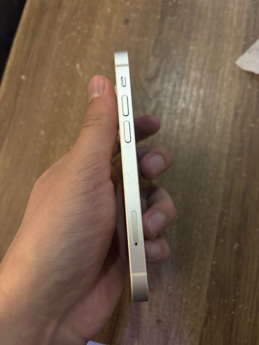 Продаю Iphone 13 mini