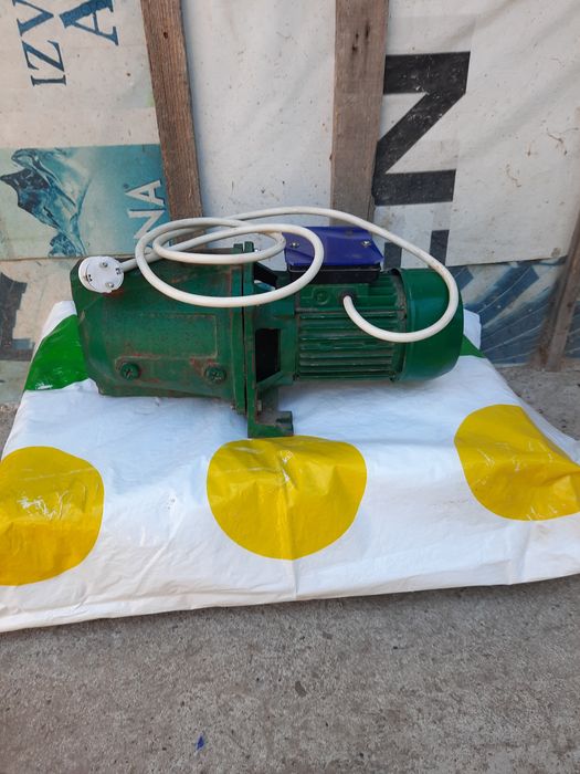 Motor cu pompă pentru hidrofor