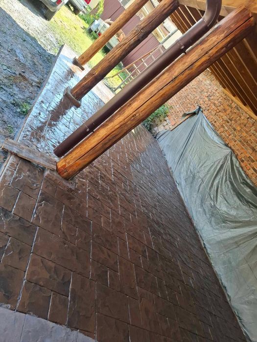 Изливане на Щампаван Бетон , Шлайфан и ресан бетон цяла България