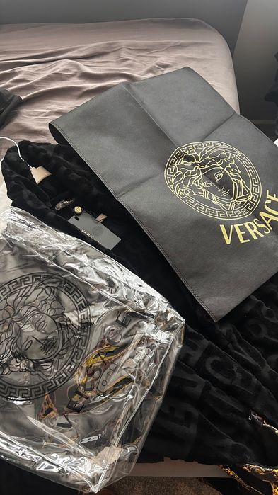 Versace халат ЧИСТО НОВ  мъжки номер S