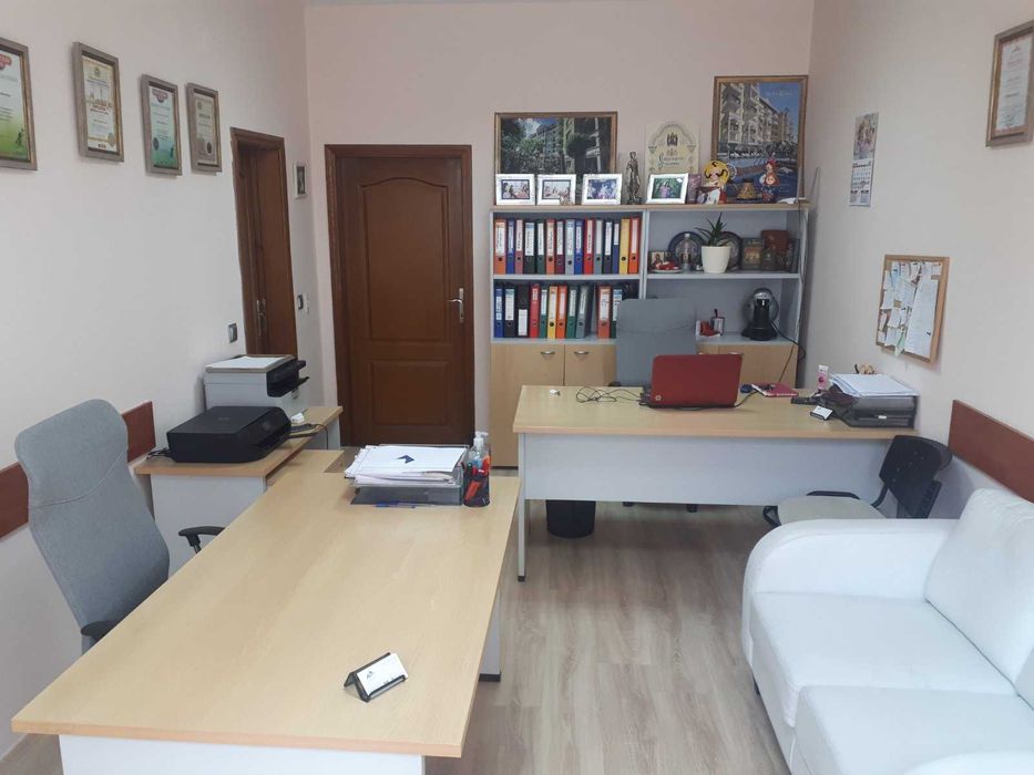 Продава се Офис в Несебър - 33 кв.м за 928 €/кв.м - Снимка #2