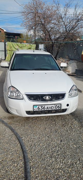 Ваз 2171.  Приора  2012