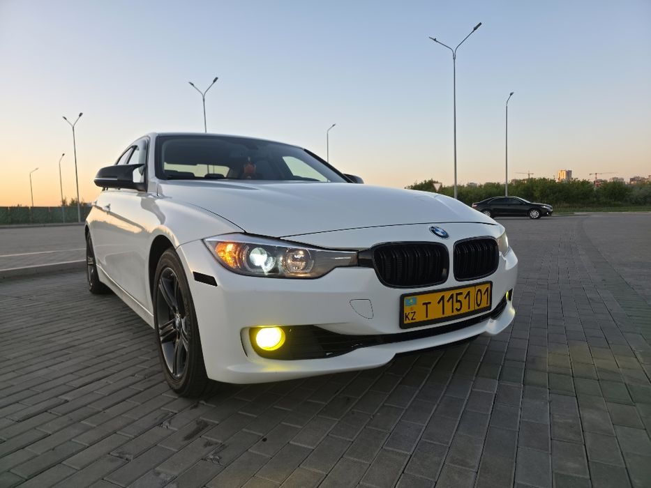 BMW F30 328 г.в. 2013