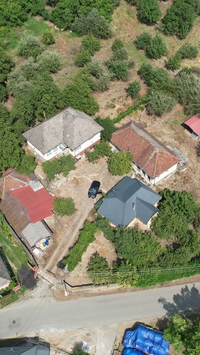 Casă cu teren de 4.800 mp de vânzare în Ocoliș, Maramureș – la doar 7 km de Baia Mare
