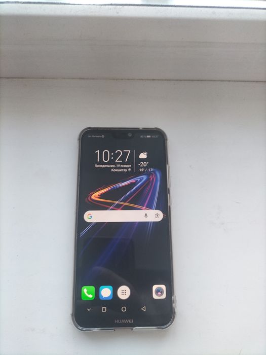 Продам телефон Huawei P20 lite NFC 4/64GB
