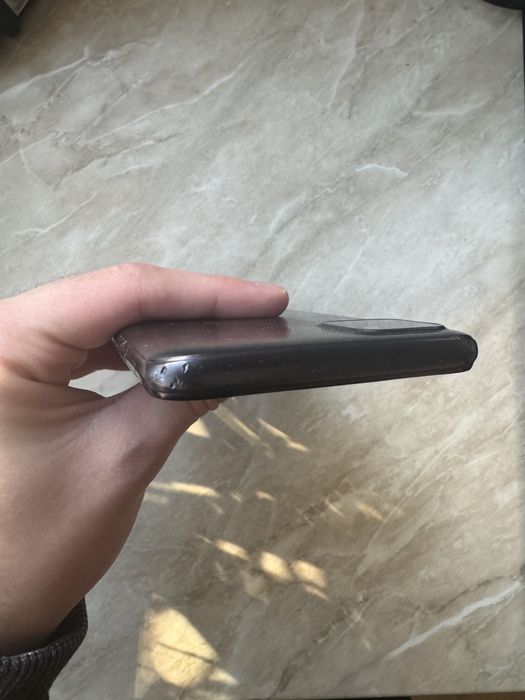 Телефон Realme C11 (работещ)