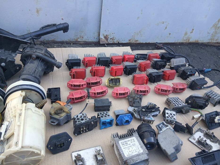 Резисторы продам.