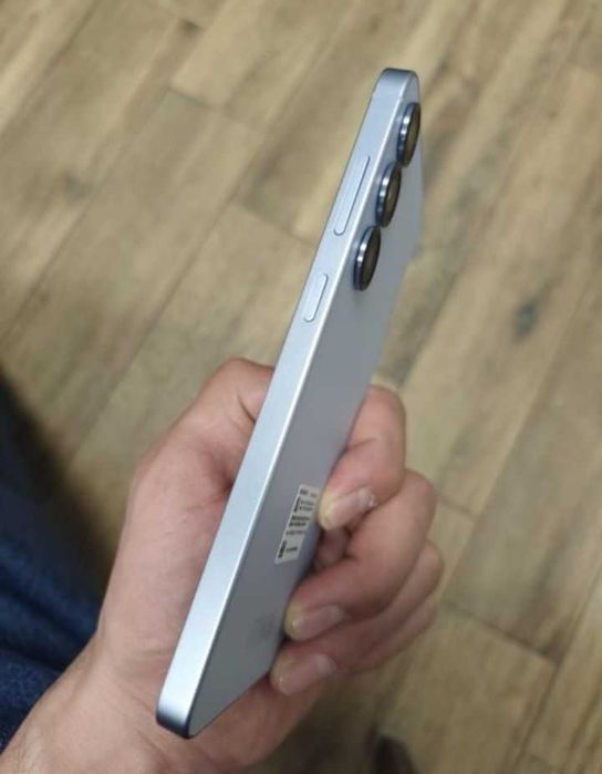 Samsung galaxy S 25+