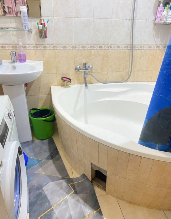 Улутшенка 2/1/4 балкон 2/6 Массев Феруза