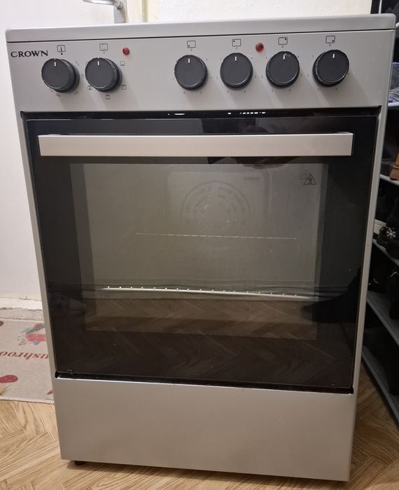 Готварска печка Crown CEC 6060V IX инокс, намира се в гр.Пловдив