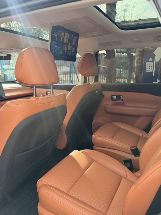 Leapmotor C16 3 pozitsa