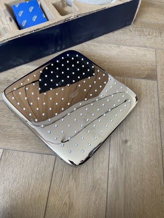 Продам душевую систему GROHE