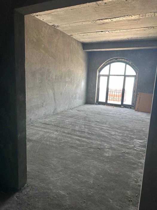 "СРОЧНО ГОРИТ‼️ Коробка  Barocco 83м2 Новомосковская Fish and bread ‼️