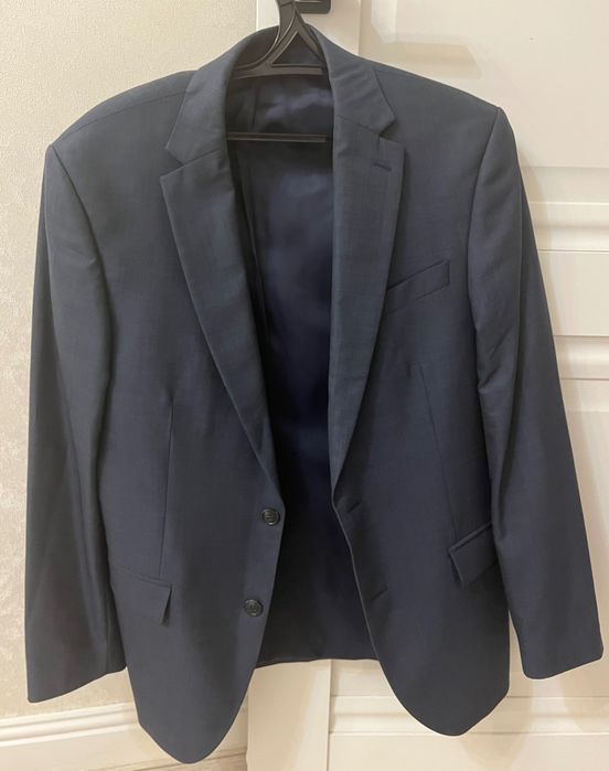 Продам два пиджака