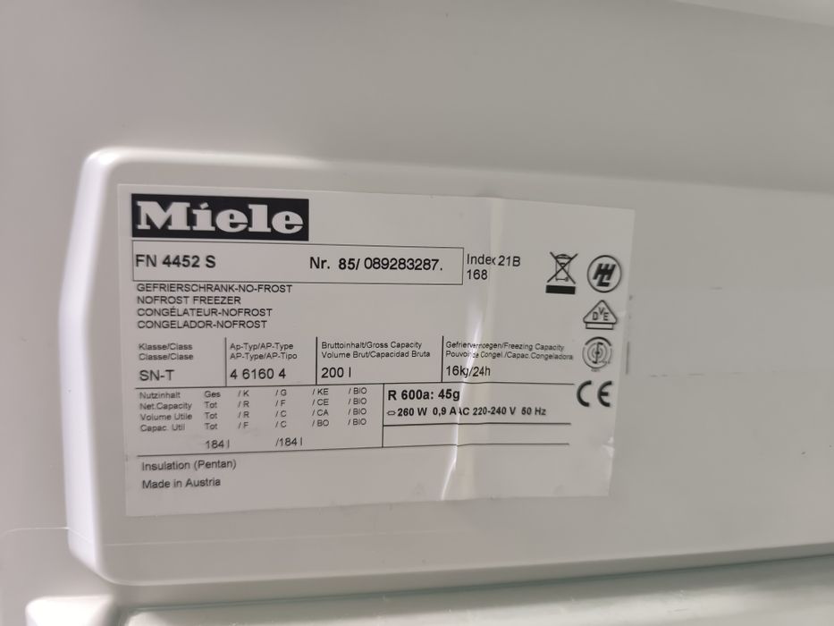 Фризер Miele FN 4452 S  NoFrost - 200 литра 6 Чекмеджета .