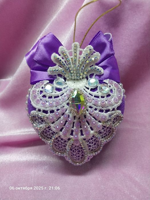 Новогодние игрушки