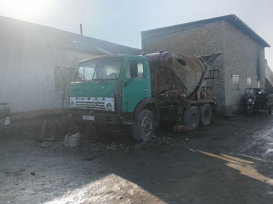 Kamaz Meksir õziga õzi yuklaydi