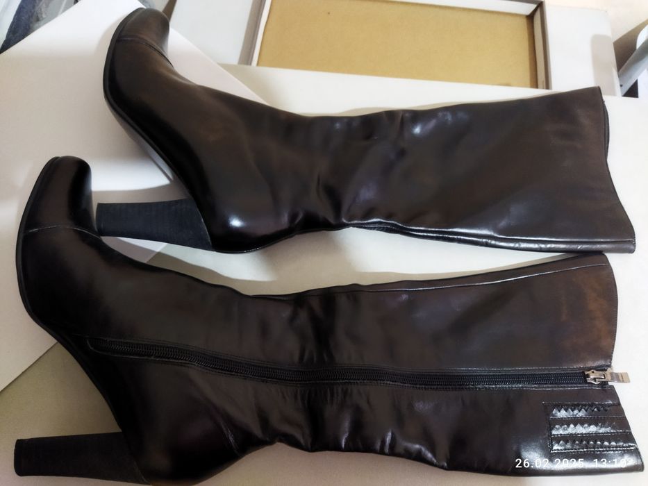 Продам сапоги женские