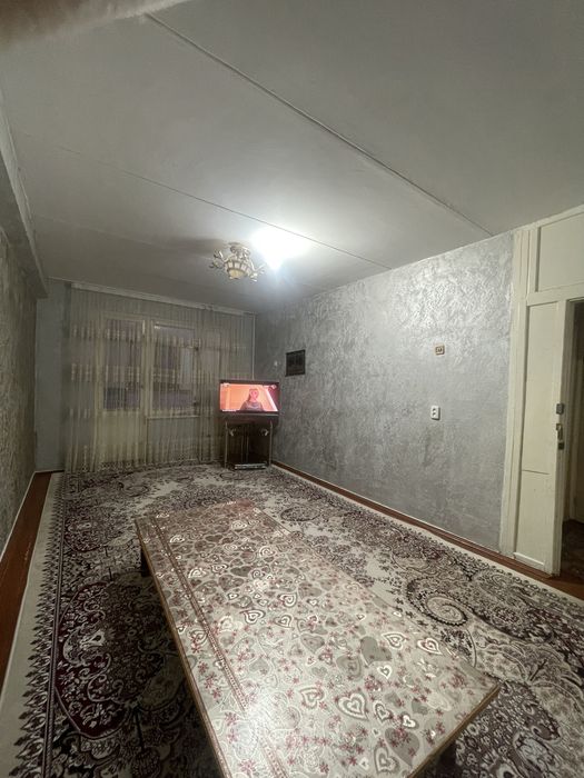 2 хонали квартира срочно сотилади! Центр