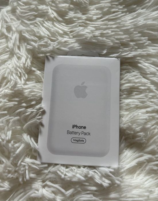 Magsafe battery pack