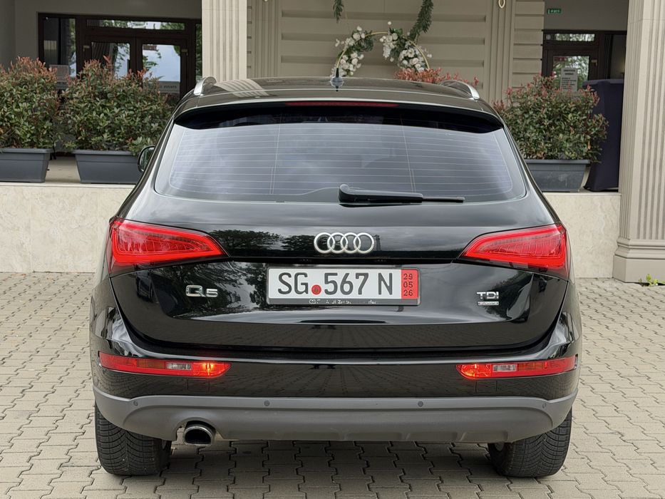 Audi Q5 Facelift S-Line Quattro  2.0 177hp  Euro 5 km 237460 reali