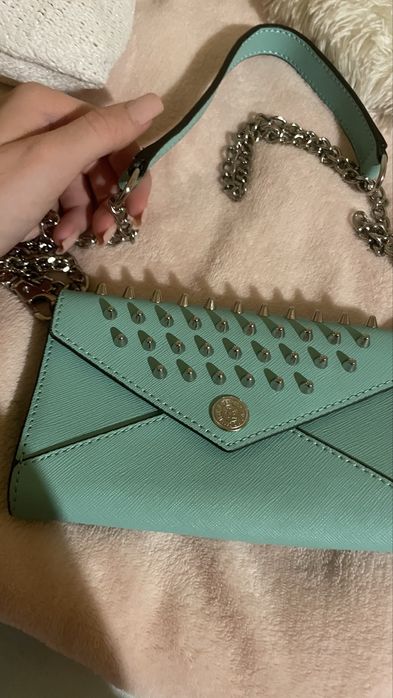 Малка чанта- Rebecca Minkoff