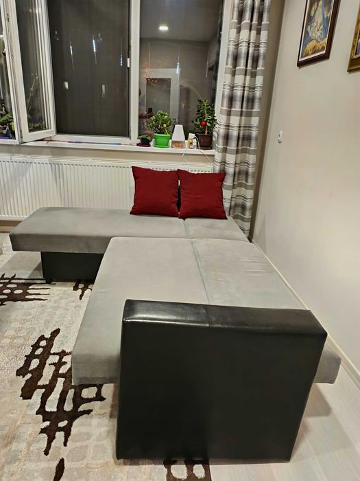 Продавам диван с опция за сън