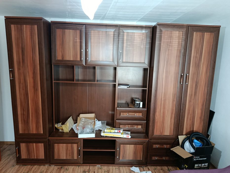 Biblioteca mare culoare venghe