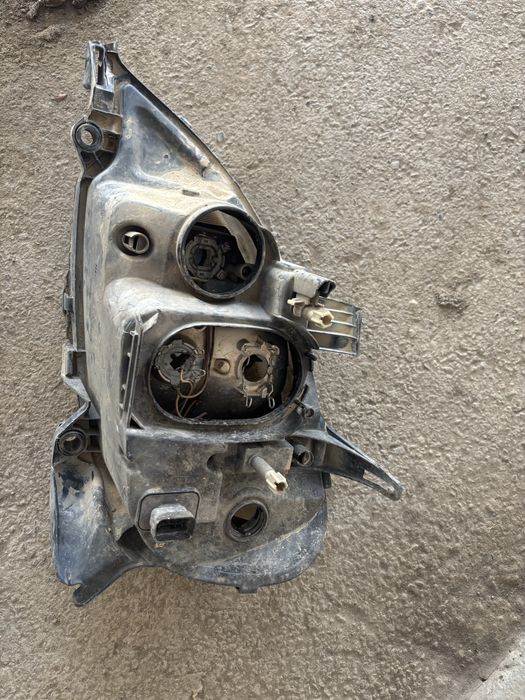 Крышка двигателя м112 м фары мл163 дорест