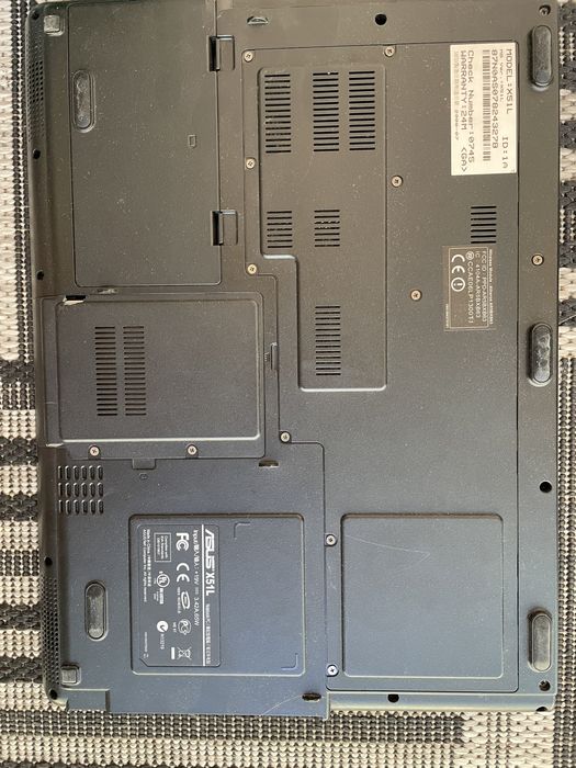 Продам ноутбук Асус на запчасти