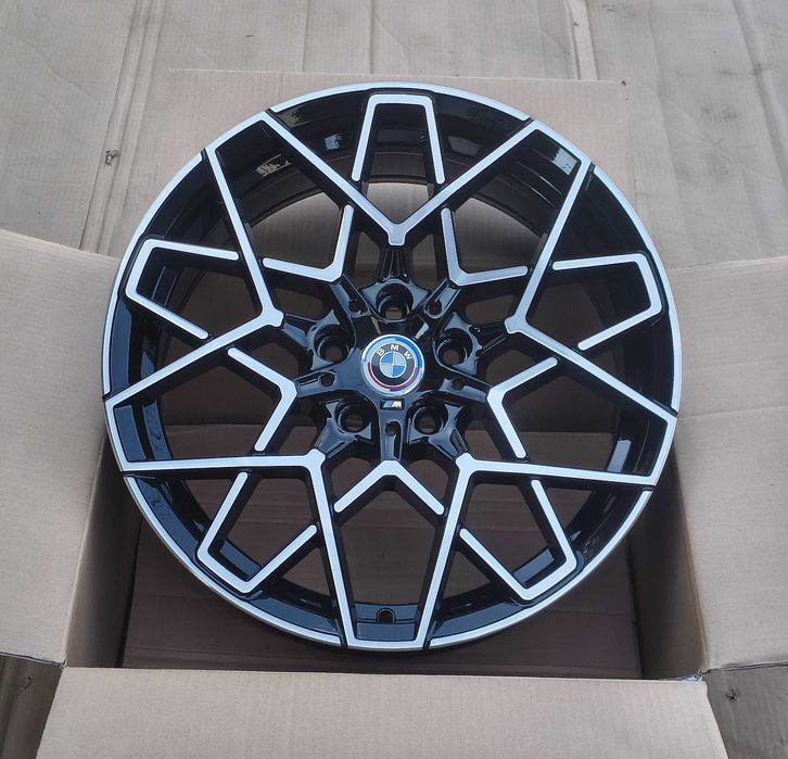 Jante 18 BMW  G20 G22 G26 G29 G30 G31 G32 G42 G45  G11 G12 G14 G19iX1 X1 X2 X5 02 G05 F39 F40 F44 F48 U10 U11 etc