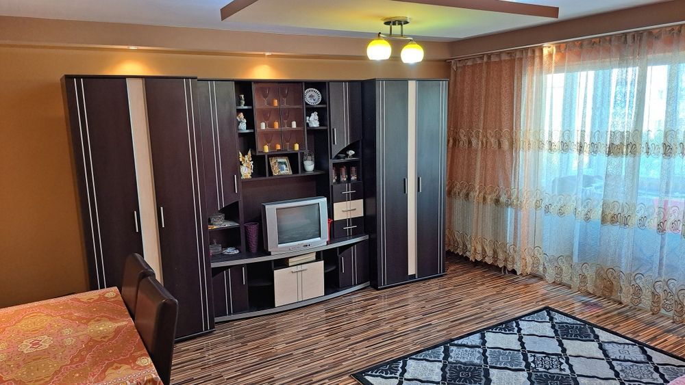 Vand apartament 3 camere, micro 3.