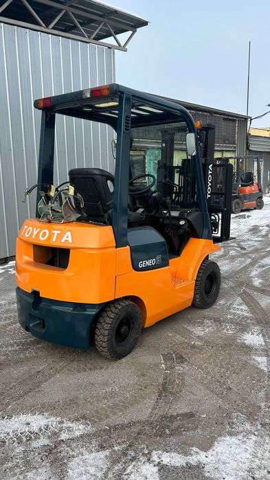 Продам Вилочный погрузчик (кара)