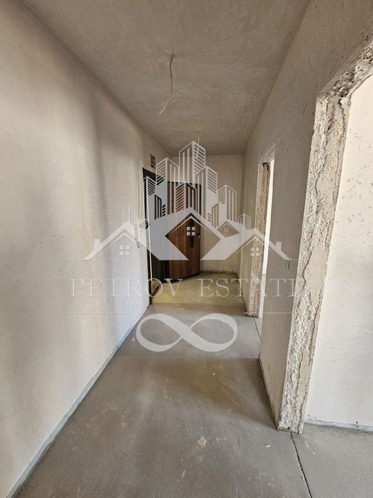 Продава се Двустаен апартамент в Велинград - 72 кв.м за 1139 €/кв.м - Снимка #2